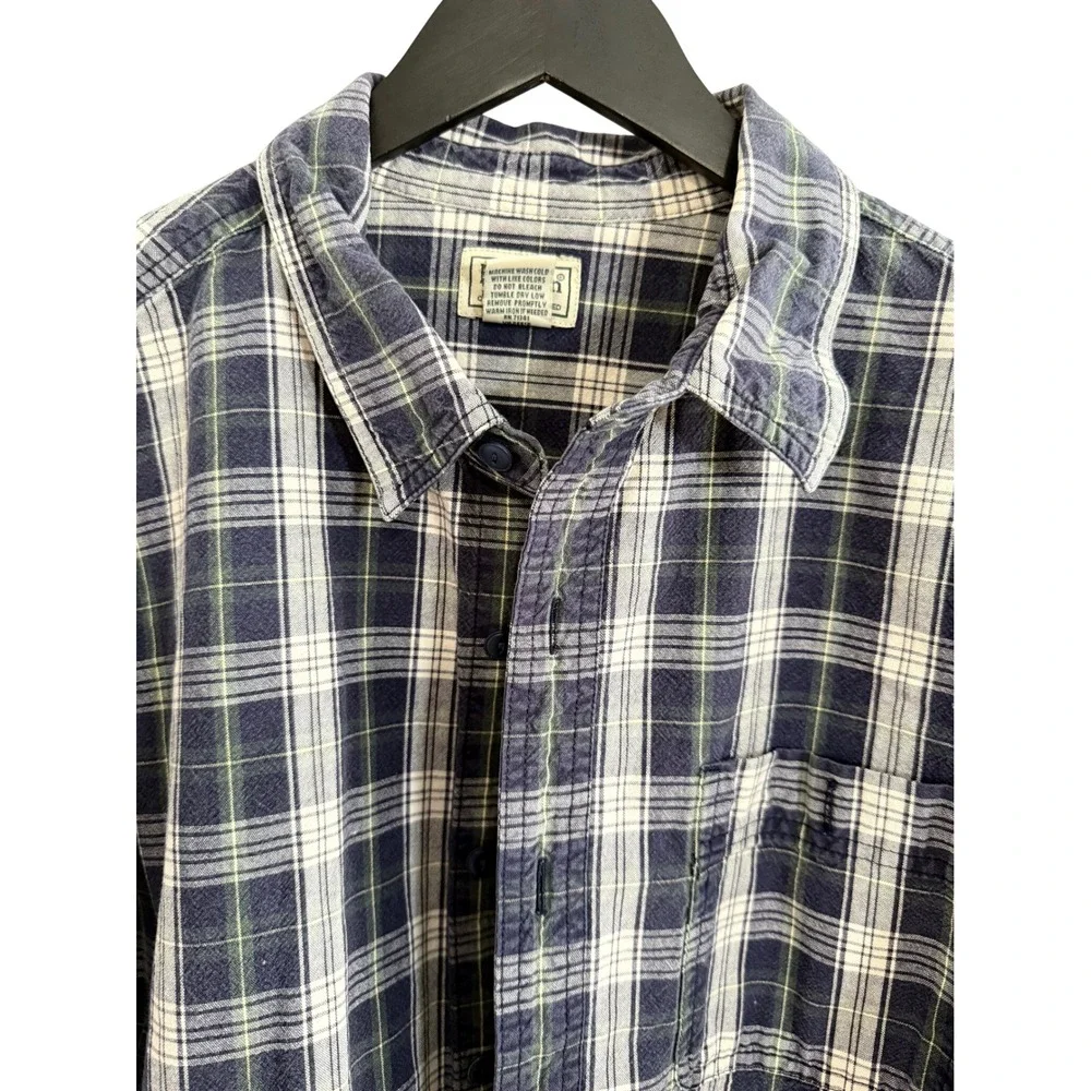 L.L. Bean Plaid Button Down Shirt Size XL Navy Blue Green